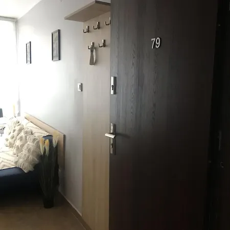 Apartment Jaszowiec 79 *